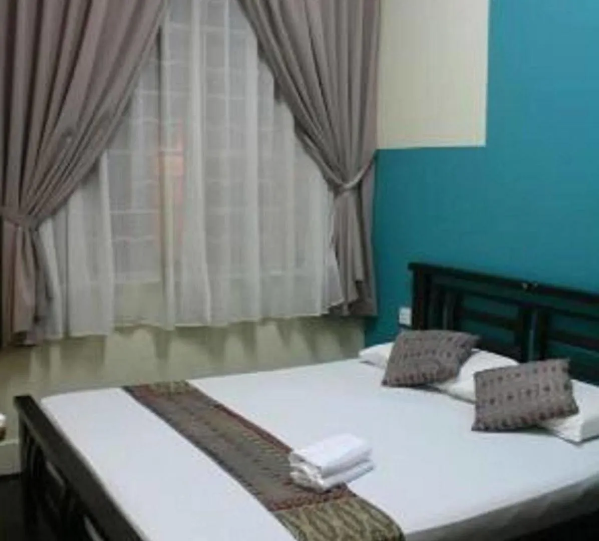 Borneo Backpackers Hostel Kota Kinabalu Malaysia